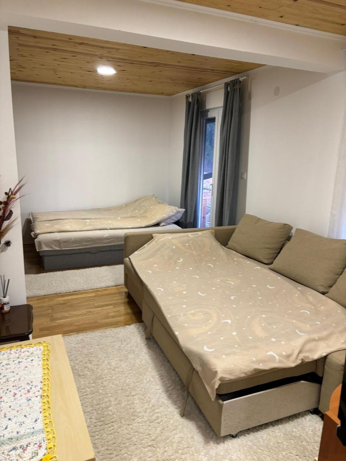 Отель Ljubav Stara Zaovine Lazici Экстерьер фото