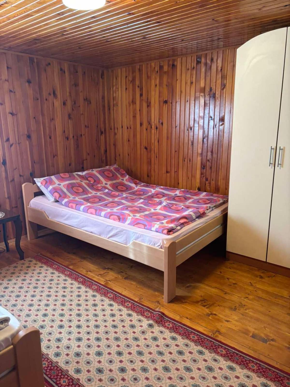 Отель Ljubav Stara Zaovine Lazici Экстерьер фото